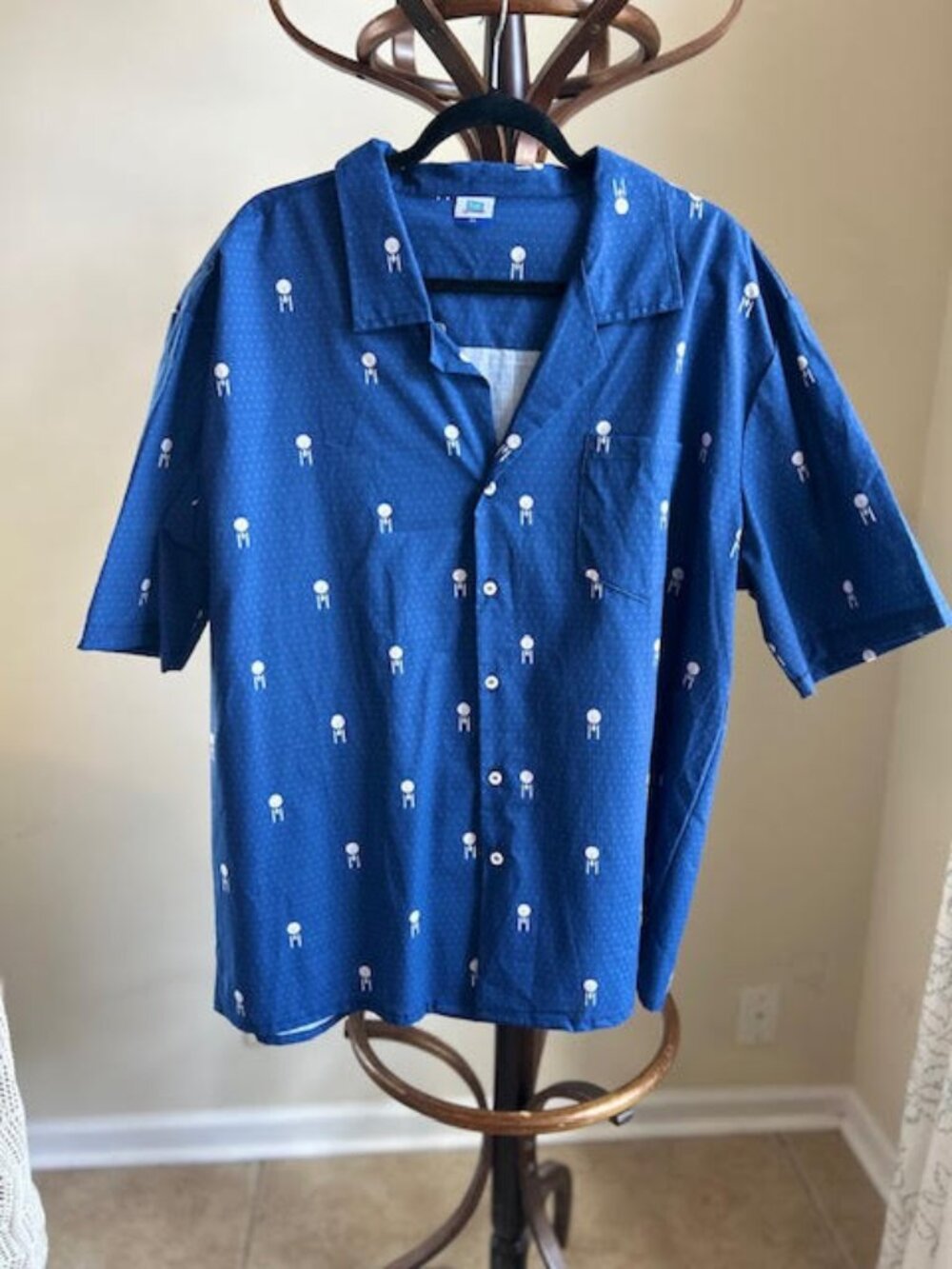 GeekOutfit USS Enterprise Icon Hawaiian Button Up Shirt XL